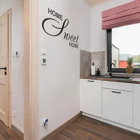 Piekny Koralowy W Lubkowie By Renters Prestige Lubkowo