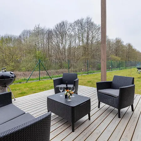 Apartman Piekny Koralowy W Lubkowie By Renters Prestige Lubkowo